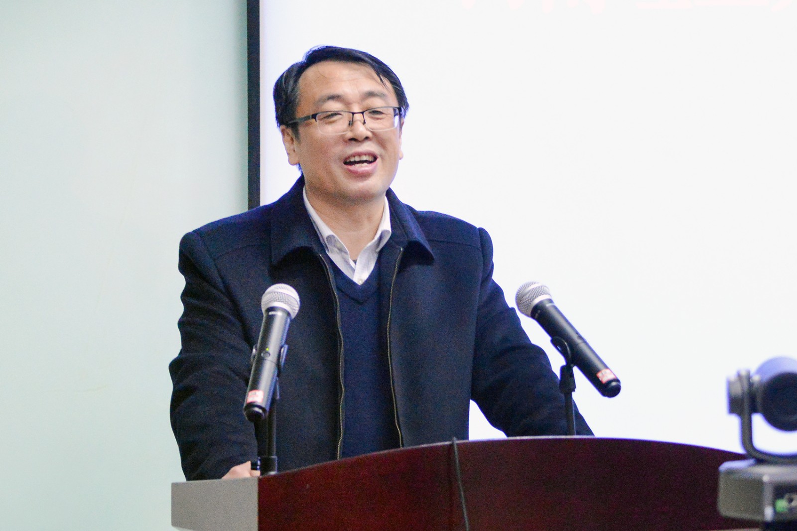 2 动画疯
副校长沈记全欢迎辞.jpg 2 动画疯
副校长沈记全欢迎辞.jpg