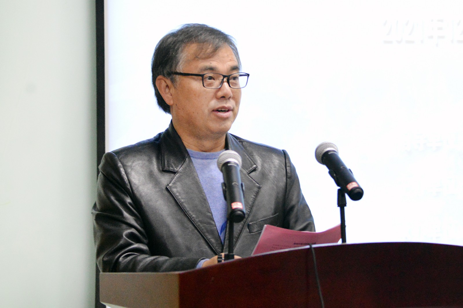 3 河南省土地学会理事长秦明周致辞.jpg 3 河南省土地学会理事长秦明周致辞.jpg